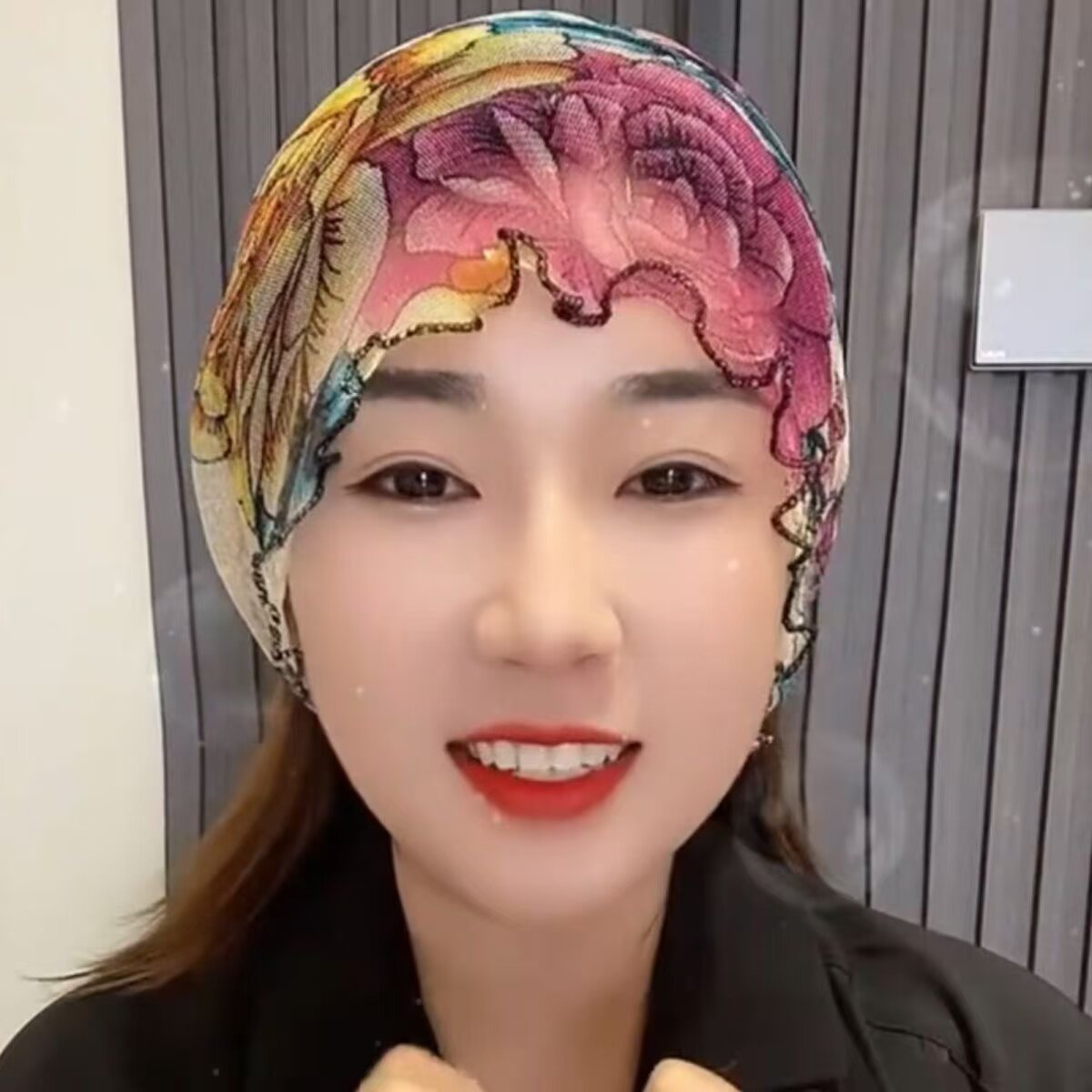 春秋脖套女沙巾女丝巾挂耳金丝围脖面罩套脖子围巾护颈新款小头巾