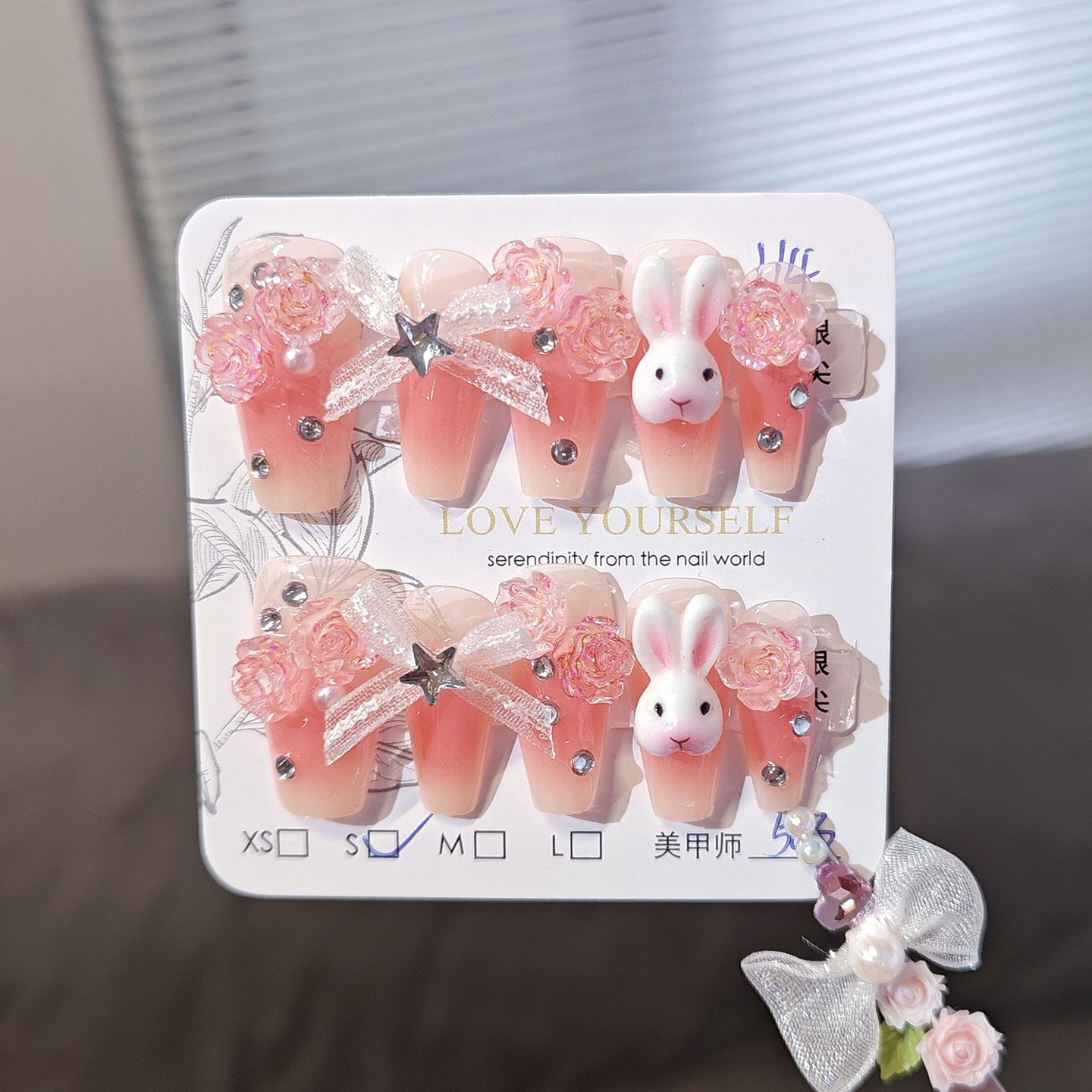 水晶玫瑰花朵可爱小兔子手工穿戴甲腮红蝴蝶结美甲贴成品假指甲片