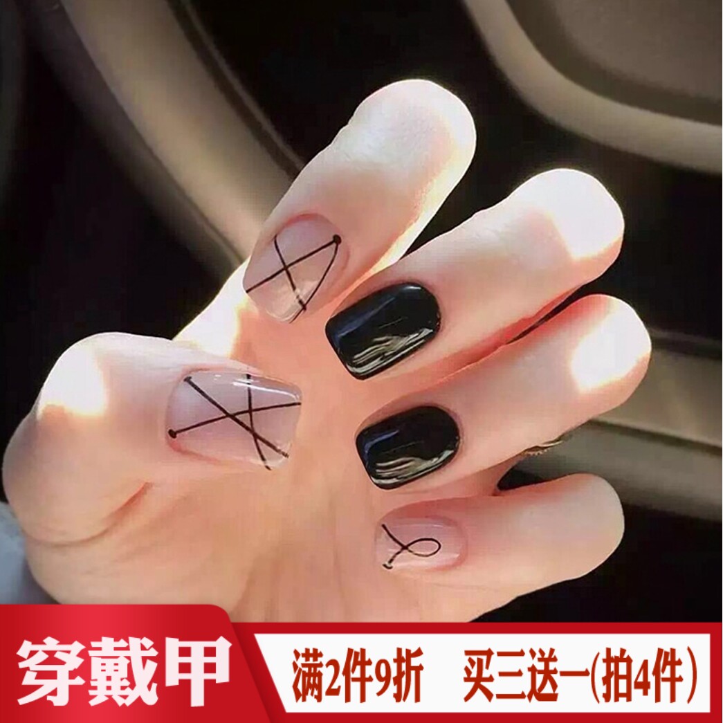 黑色线条星点穿戴甲短款方型