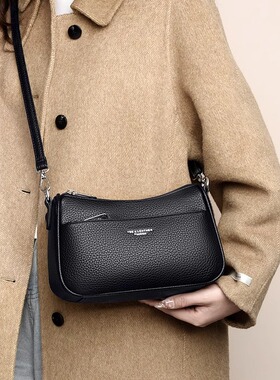 中年妈妈小包包2026新款简约多层单肩斜挎包真皮质感女士软皮背包