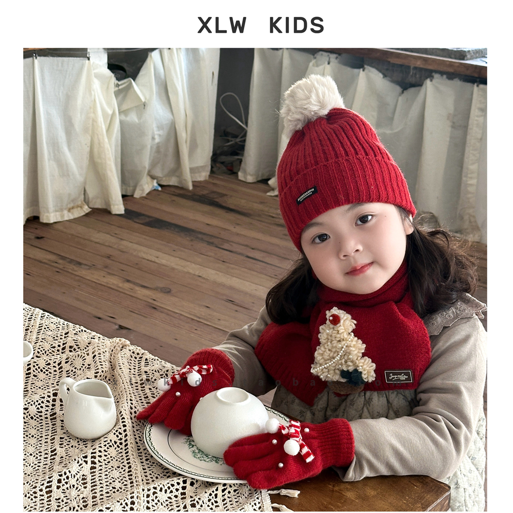 儿童针织帽围巾手套三件套