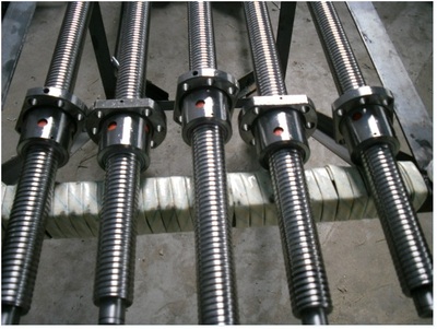 SFU3205-4滚珠丝杆 精密滚珠丝杠GQ3210C3~加工丝杆可双螺母