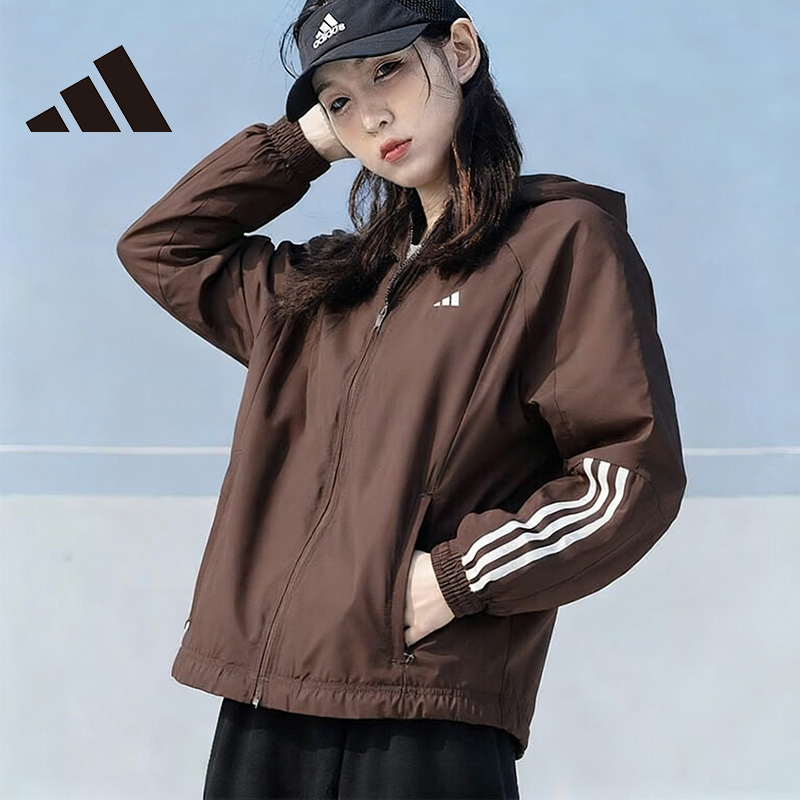 阿迪达斯女款梭织连帽夹克