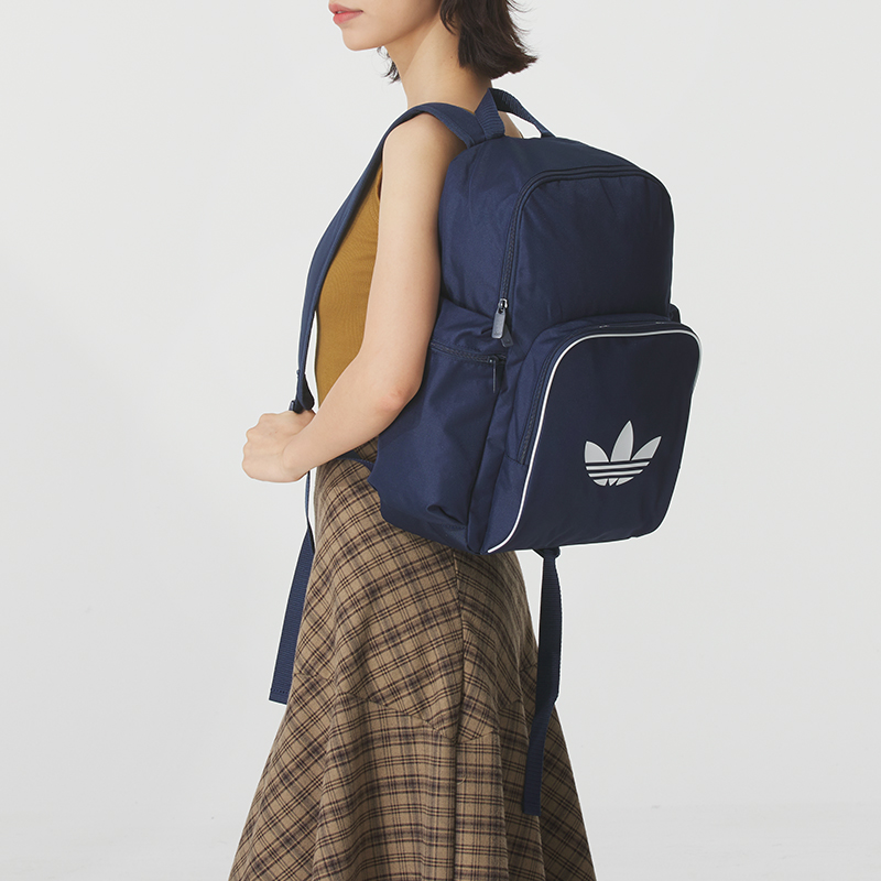 阿迪达斯三叶草男女同款双肩背包