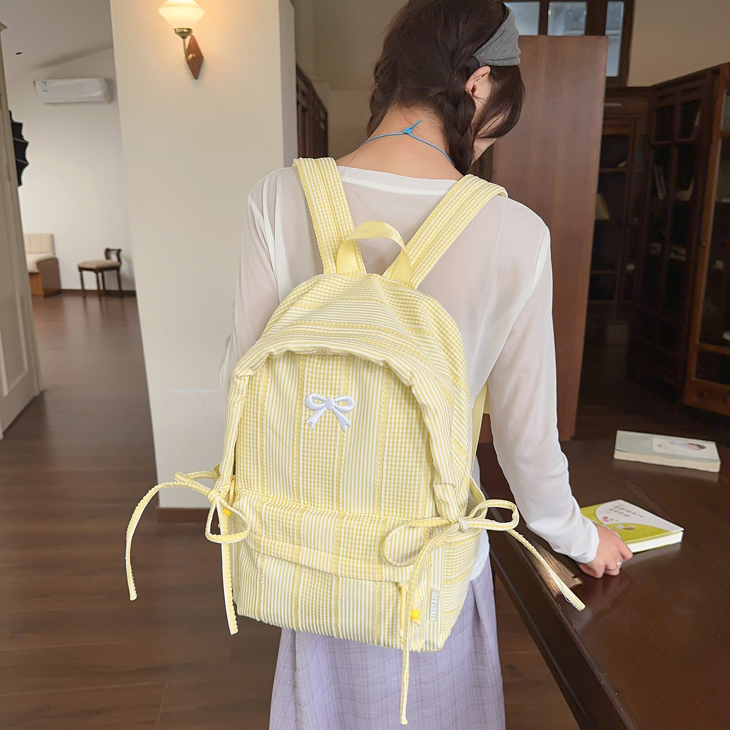 GFSN甜美蝴蝶结条纹双肩包女学生书包轻便小清新背包容量大百搭潮