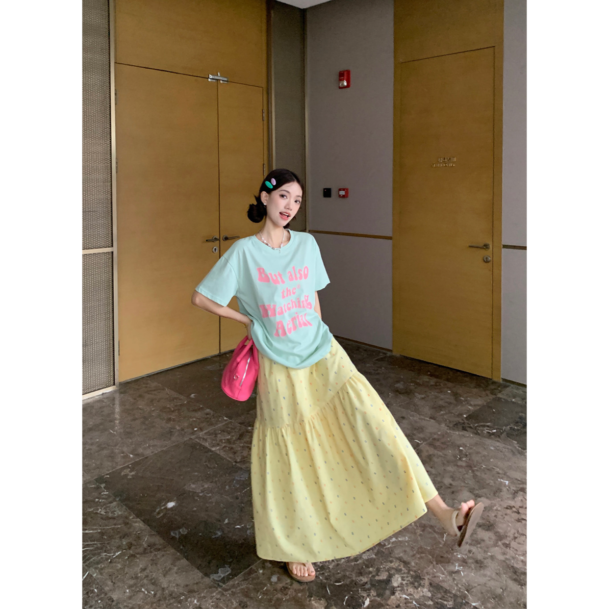 实拍实价~ 字母印花短袖T恤上衣女黄色彩色波点半身裙两件套