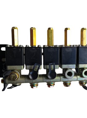 3754110J-C65A00东风猛士军车CSK 181越野车防护车五联电磁阀