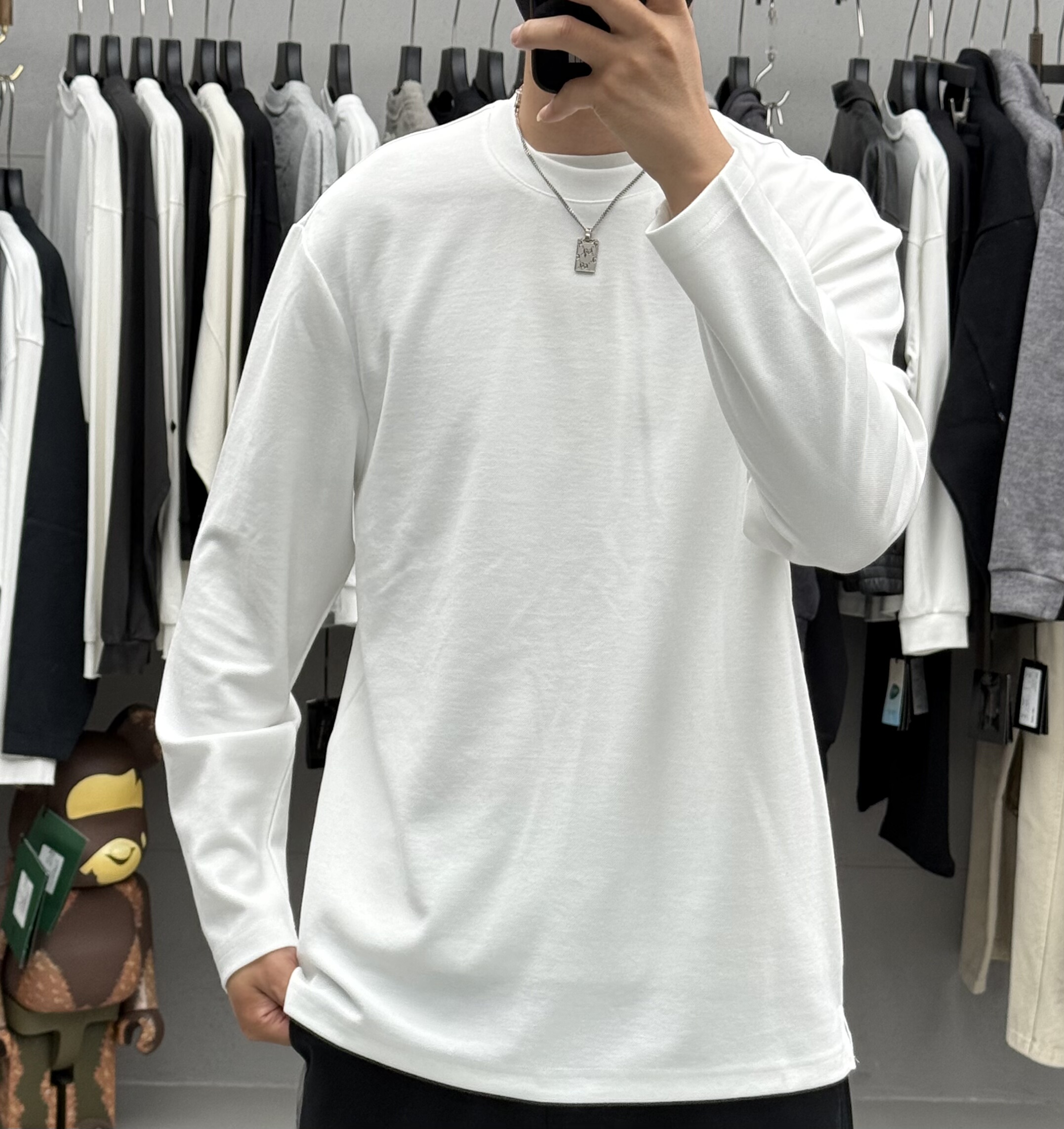 QFO秋冬男软糯亲肤垂感铜氨丝圆领长袖T恤韩版纯色简约舒适打底衫