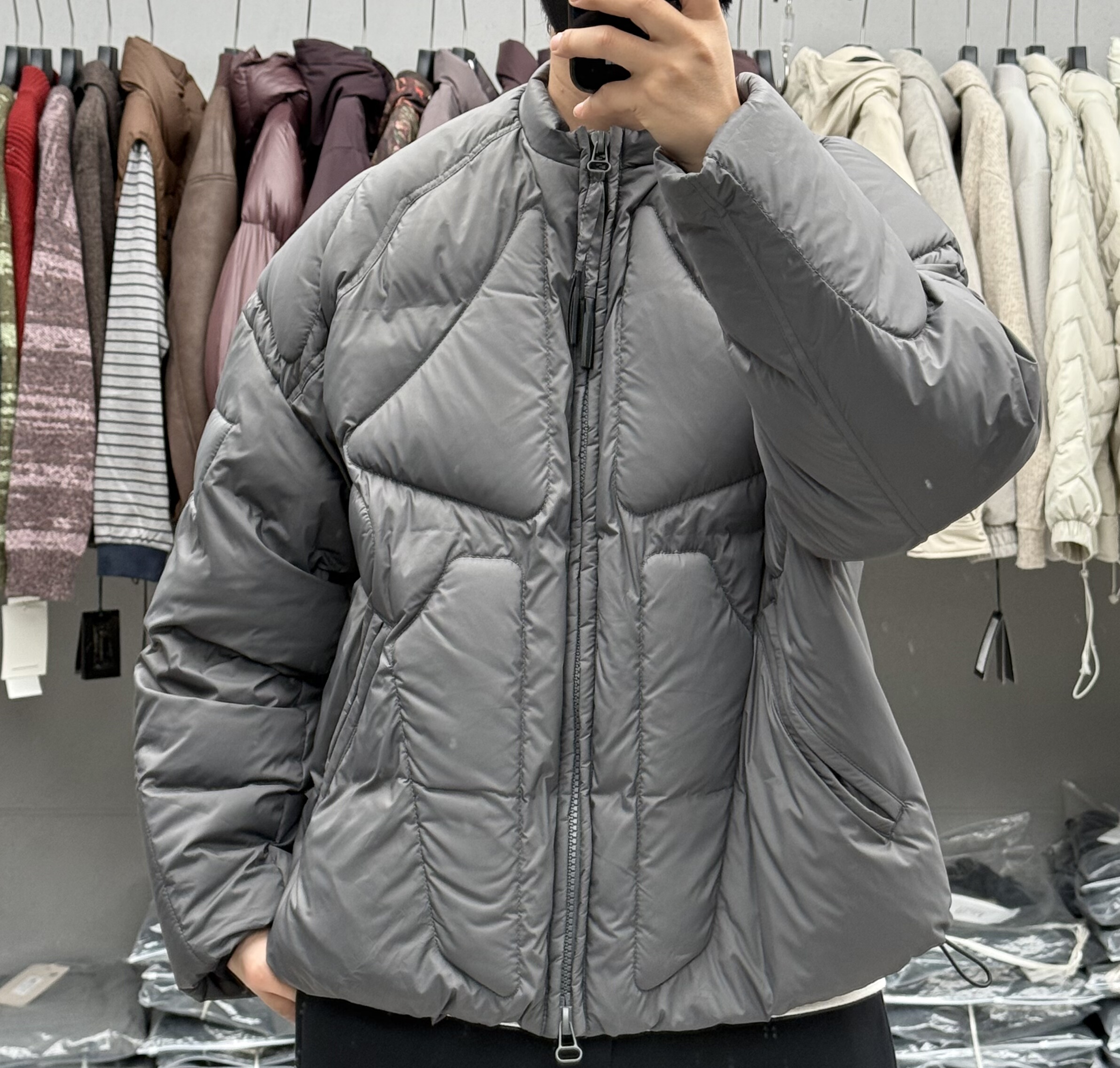 潮牌高品质设计感加厚无领羽绒服男冬季户外甲风防寒廓形轻便外套