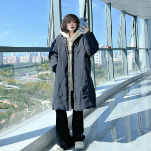 设计感复古大码女装外套200斤胖MM冬季保暖假两件牛仔拼接羽绒服