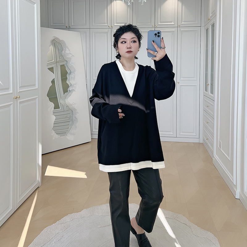 撞色慵懒风假两件内搭上衣大码女装200斤胖mm秋冬韩系穿搭针织衫
