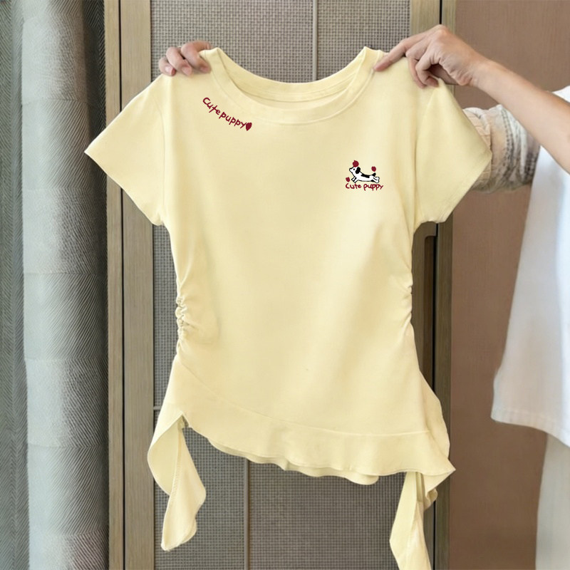 奶黄色圆领正肩短袖T恤女夏季下摆荷叶边飘带收腰褶皱上衣不规则