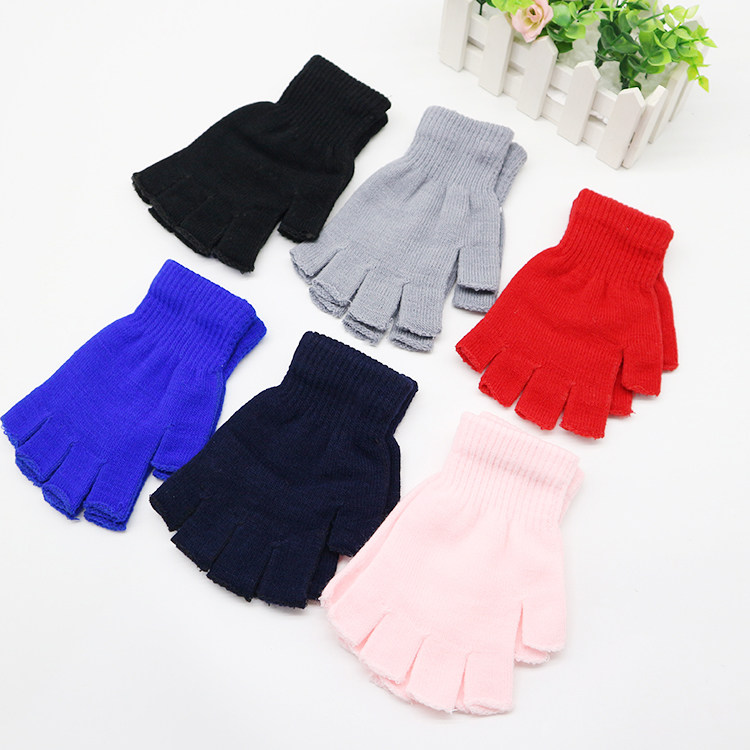 KOREAN VERSION OF CUTE FINGERLESS GLOVES MALE HALF-FINGERED STUDENT WRITING GLOVES HALF-CUT GLOVES THREAD-KNITTED GLOVES WINTER FEMALE HAIR BATCH