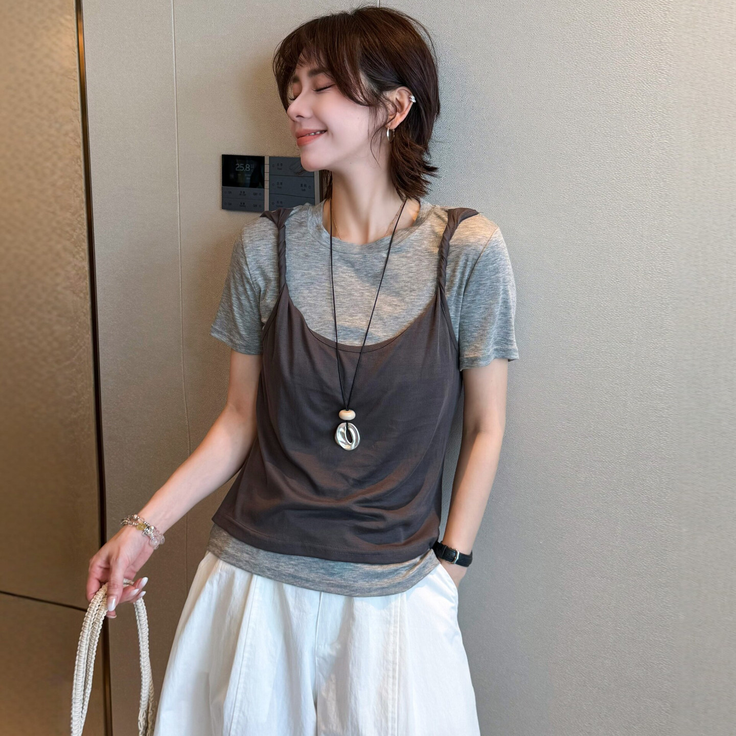假两件吊带背心面膜T恤女欧洲站2026夏季新款欧货女装打底上衣潮