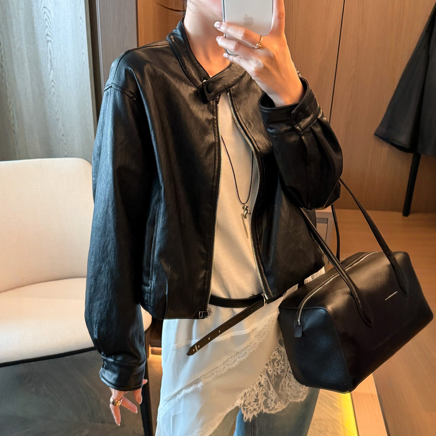 复古蛋白皮PU皮衣外套欧货棒球服
