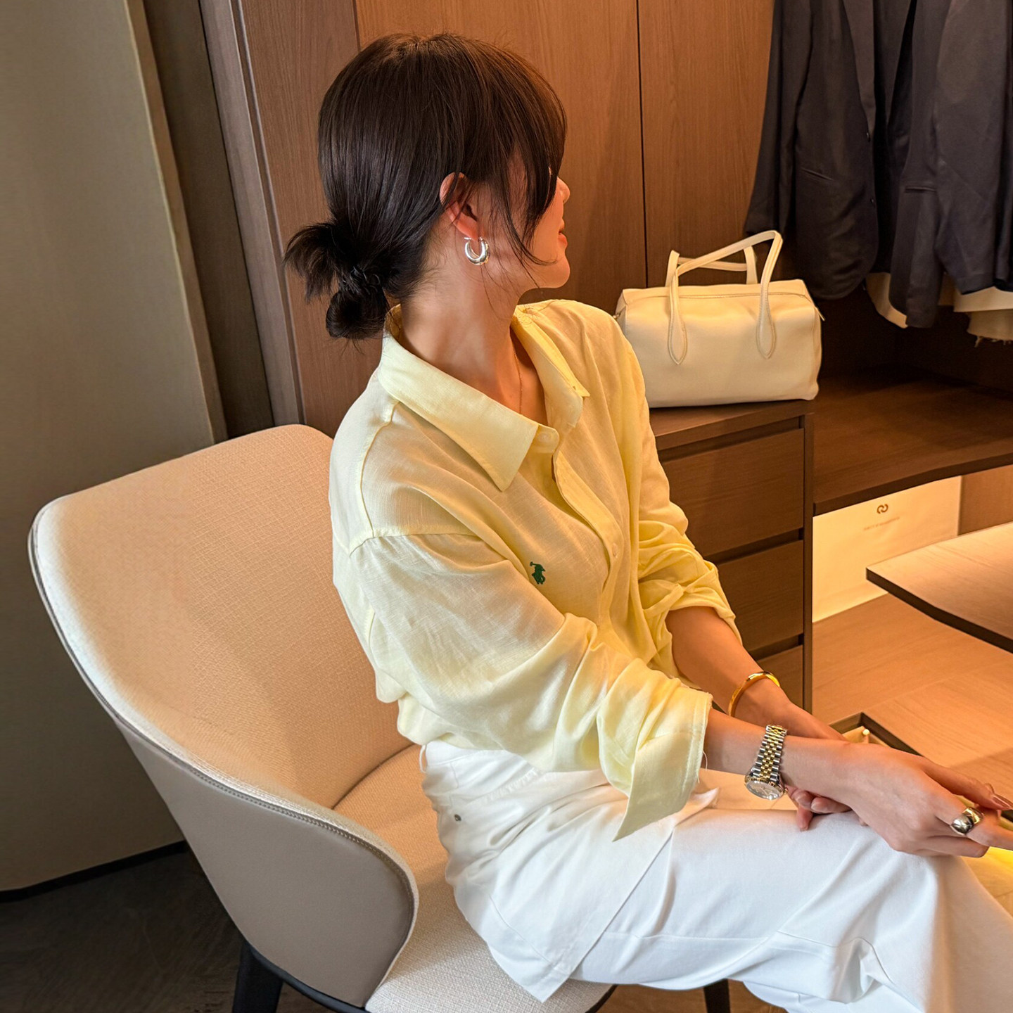 复古刺绣翻领休闲衬衫女欧洲站2026春装新款欧货女装慵懒风上衣潮