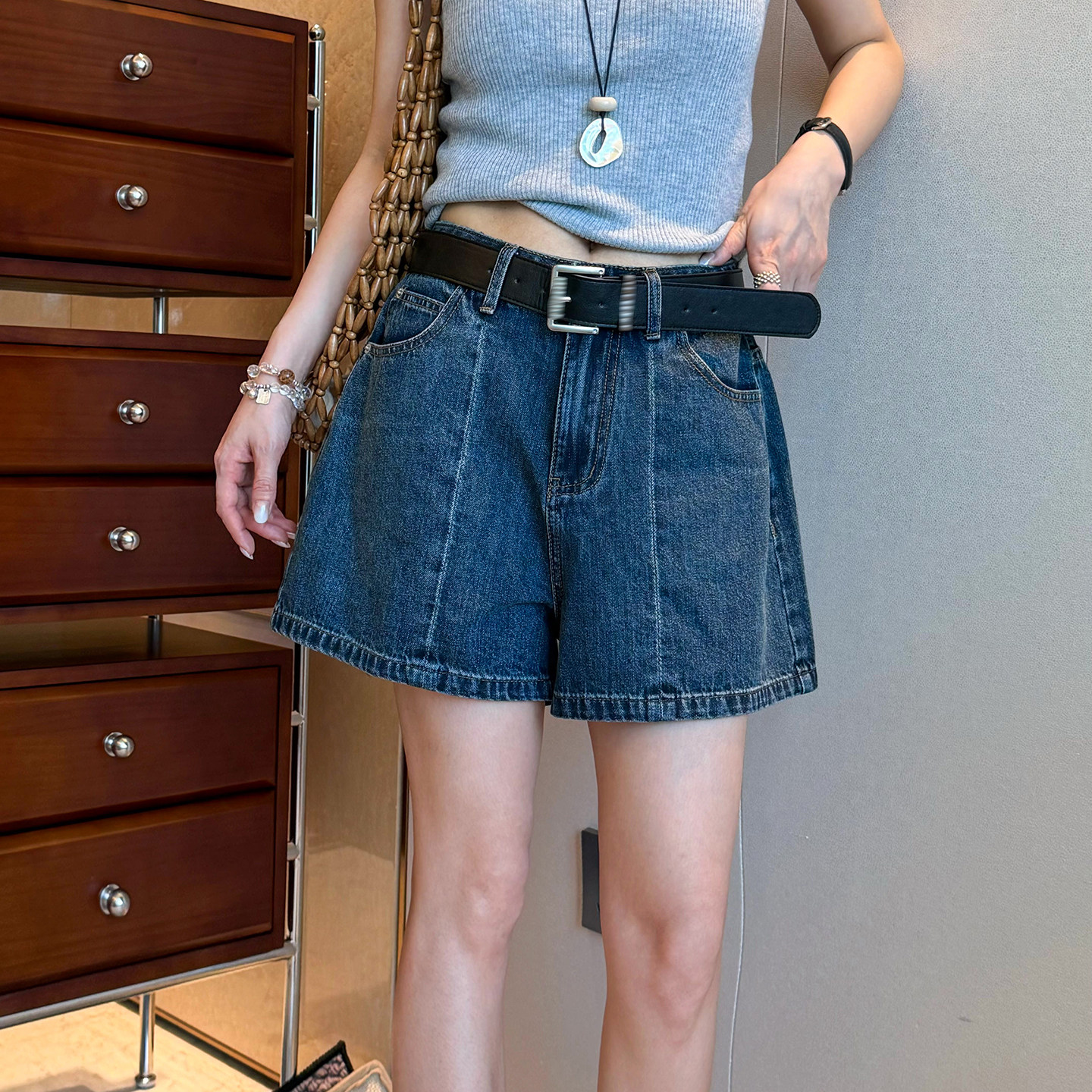 深蓝色A字阔腿牛仔短裤女欧洲站2026夏季新款欧货女装高腰热裤潮