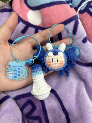 成品纯手工钩织王俊凯粉丝应援小螃蟹话筒可爱diy钥匙扣挂件礼物