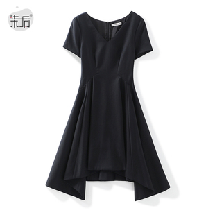 26春季新款法式高级感精纺羊毛气质V领收腰显瘦不规则黑色连衣裙