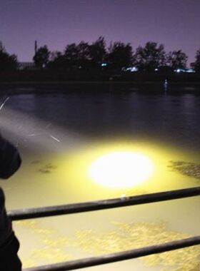 P900强光新款12V充电头灯头戴分体式钓鱼黄光锂电疝气灯P90亮P1u.