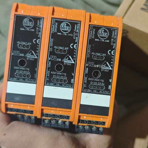 议价易福门IFM模块 AC2252 三个可维修