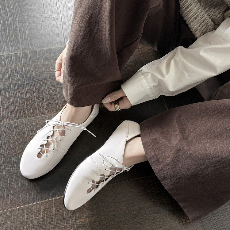 2cm老钱风头层牛皮软底深口单鞋小众交叉绑带高个子平底小皮鞋女