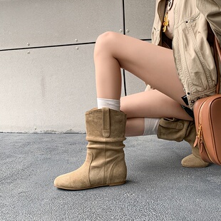欧货爆款鹿皮绒褶皱西部靴2025秋冬新款圆头平底一脚蹬马丁靴短靴