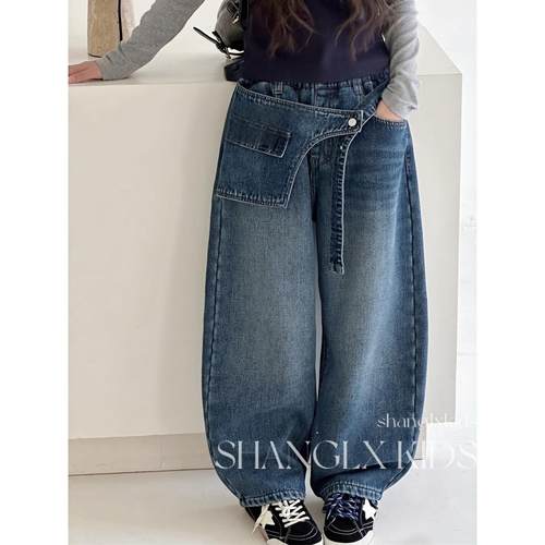 2025超火的女童裤子屁帘牛仔裤加绒弯刀裤巨好看秋装冬季洋气大童