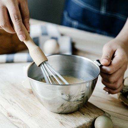 news 日本进口18-8不锈钢打蛋盆料理盆304迷你小盆 带刻度烘焙盆