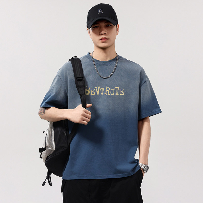 国潮大码男装春夏季重磅渐变牛仔蓝圆领T恤男宽松胖子帅气棉短袖