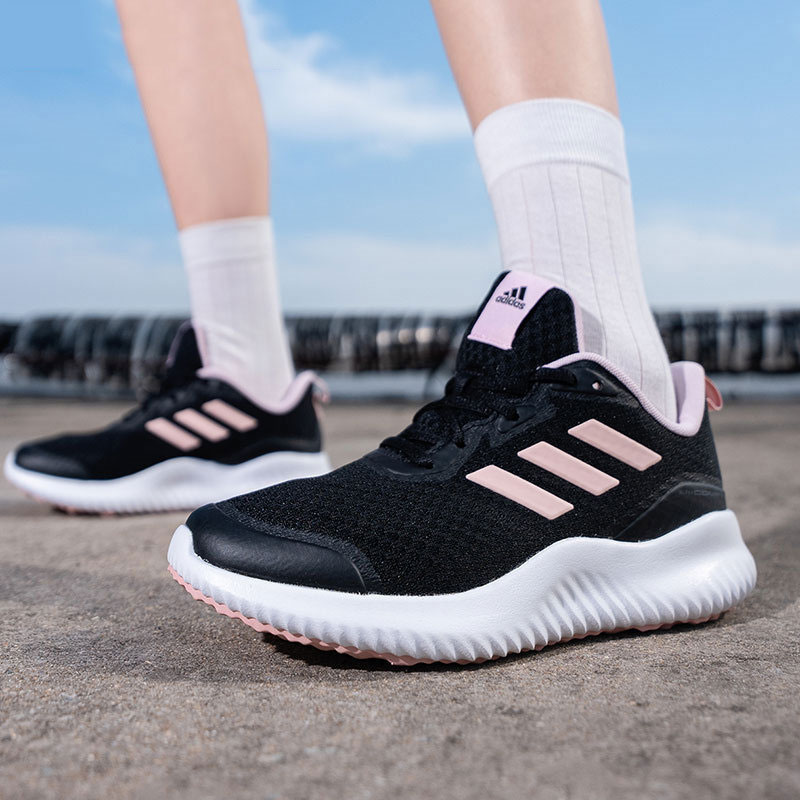 Adidas/阿迪达斯女鞋跑步鞋 26夏秋新款轻便透气运动鞋耐磨休闲鞋