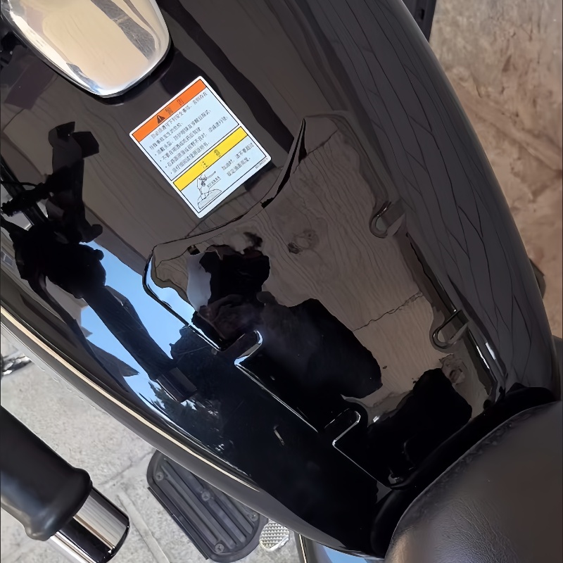 适用GZS150油箱贴摩托车改装防滑鱼骨贴加厚防刮花耐磨保护油箱贴