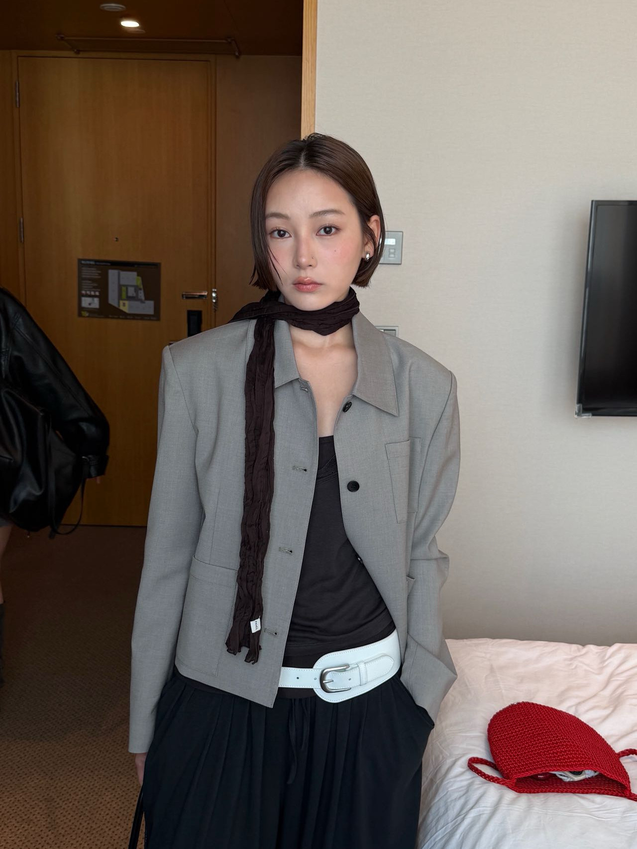 waitmore2026早秋新款韩系高级感翻领西装外套女气质显瘦短款西服
