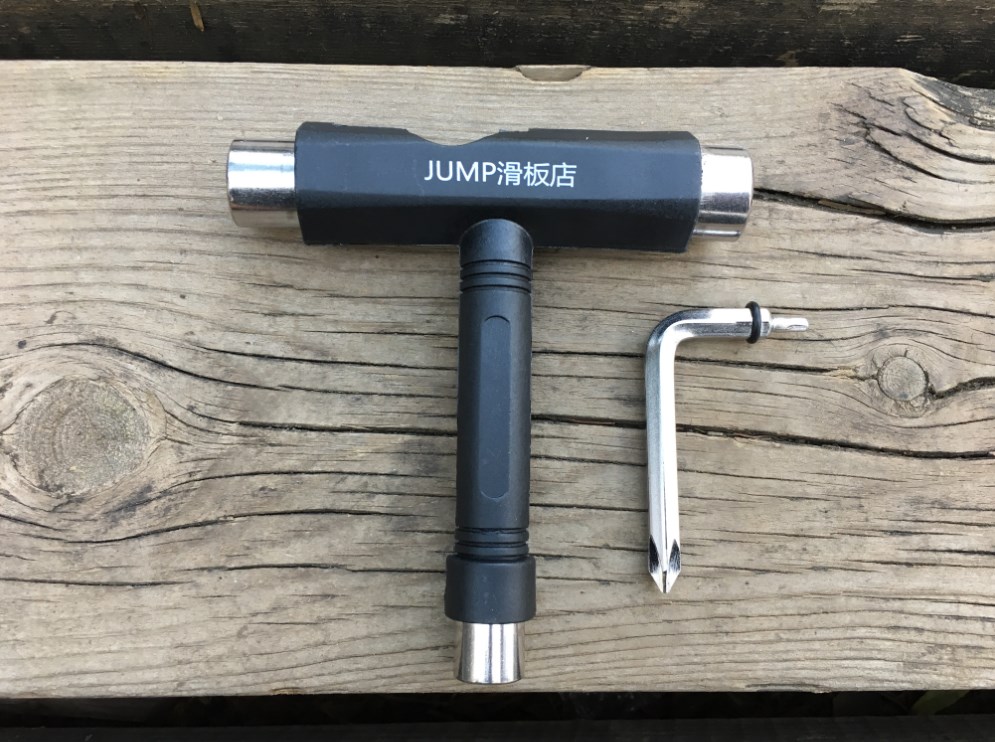 滑板T型工具 Y型工具 四合一工具 滑板工具 包邮 Jump滑板店