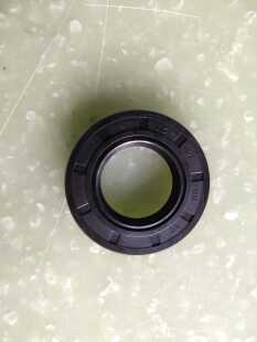 实拍章丘银鹰12.5公斤和面机油封配件 搅拌机油封型号TC285010