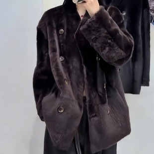 2025冬高级V领双排扣真皮毛一体大衣女中长款拉贡整皮草毛毛外套