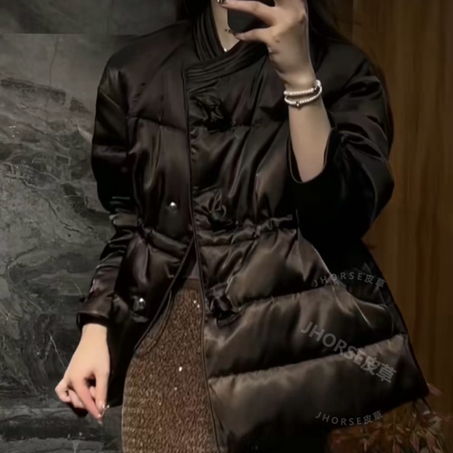 2026冬季高级新中式V领羽绒服