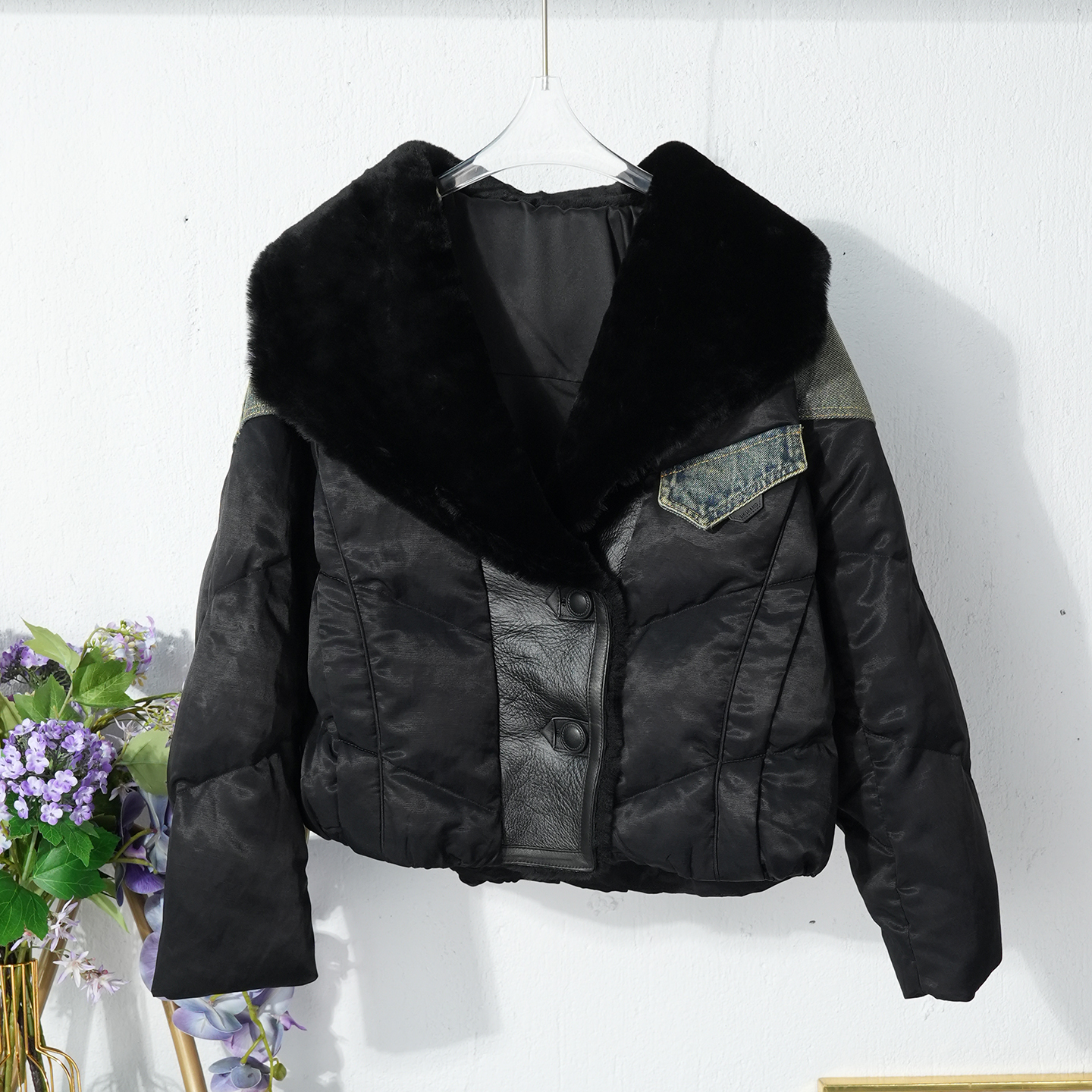 2025冬季高级真皮毛领牛仔羽绒服女士鹅绒外套面包服宽松休闲夹克