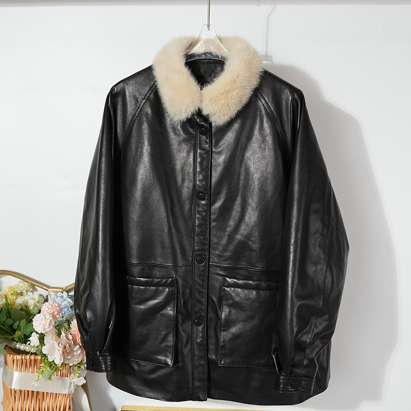 水貂毛领绵羊皮鹅绒羽绒服女士宽松显瘦遮肉2025机车夹克外套