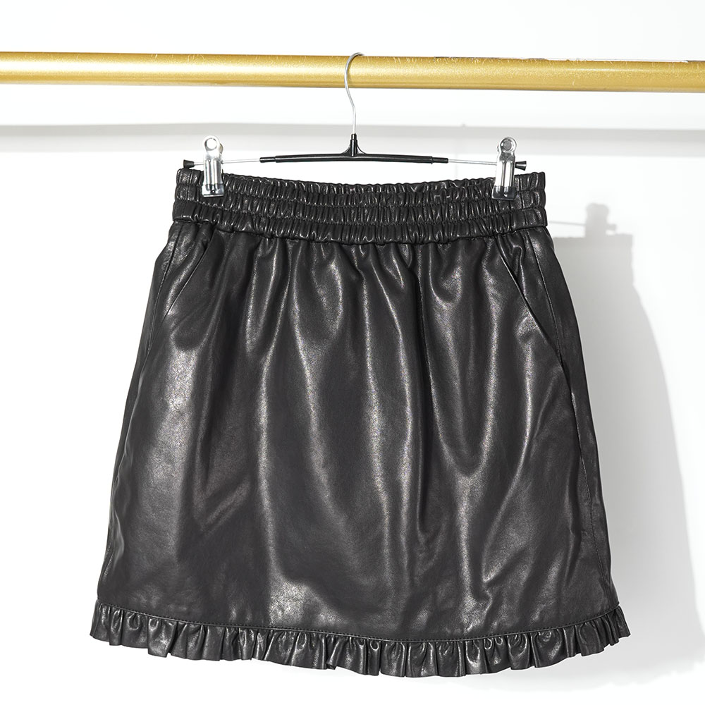 2025秋季松紧腰真皮半身裙女士高级绵羊皮裙纯色a字荷叶边短裙子