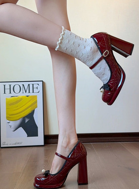 2026春季新款小香风蝴蝶结粗跟玛丽珍鞋女lo鞋防水台浅口高跟单鞋