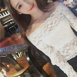 露肩镂空性感大码 一字肩上衣女ins2021新款 韩版 长袖 蕾丝打底 秋装