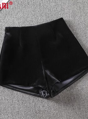 黑色金丝绒短裤女春秋a字阔腿靴