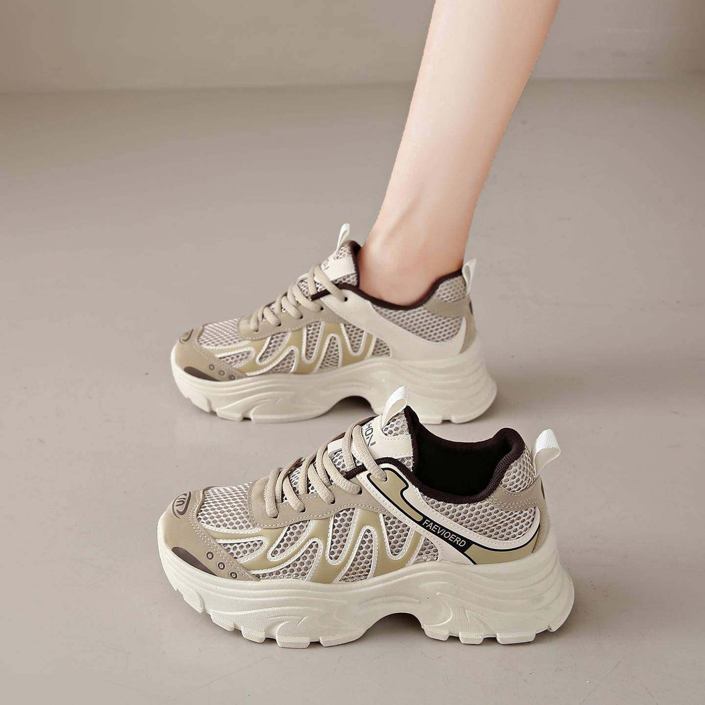 老爹鞋女2025新款秋季厚底增高运动鞋显脚小松糕鞋休闲百搭鞋子女