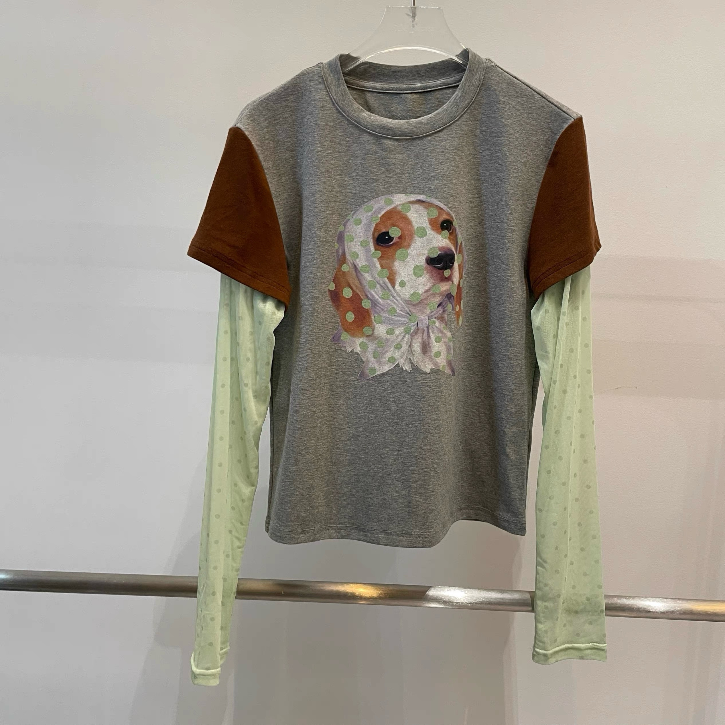 欧货春季新款时尚卡通萌丑波点狗狗印花长袖T恤女拼接假两件上衣