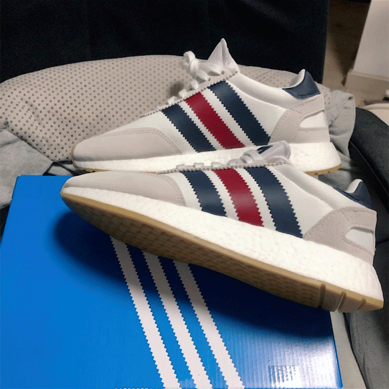 Adidas/阿迪达斯休闲运动跑步