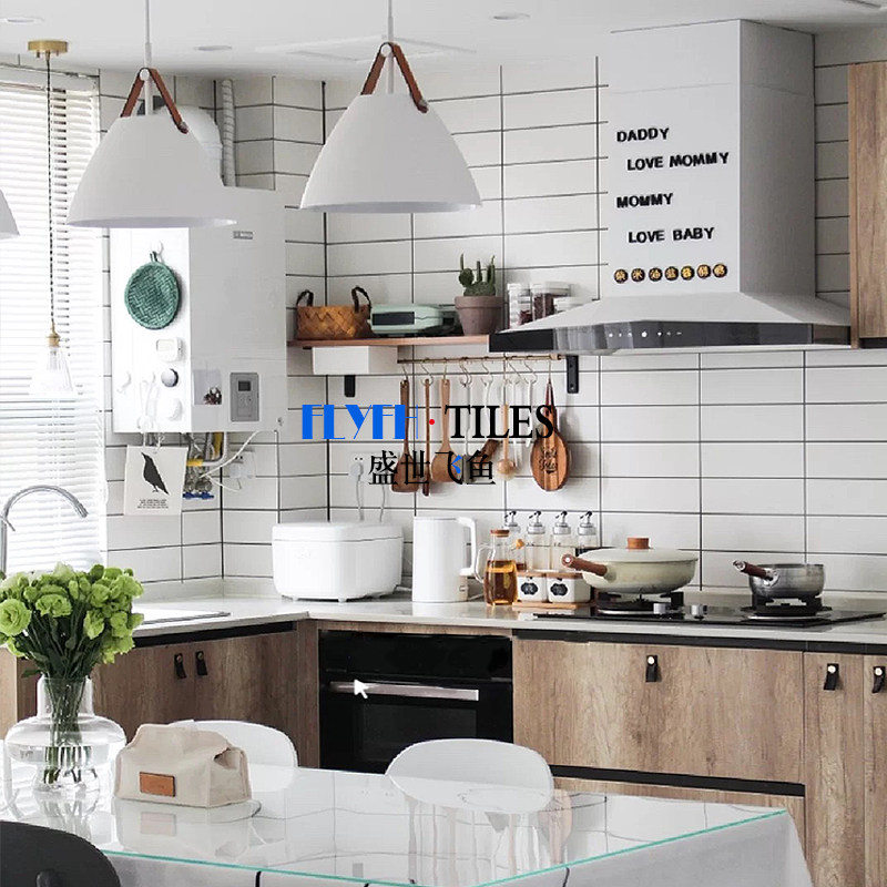 卫生间瓷砖北欧小白砖厨房墙面砖300x600墙砖阳台黑白格子面包砖