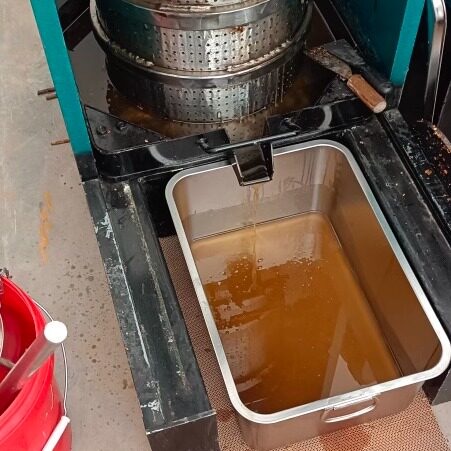 农户家鲜炸老核桃油