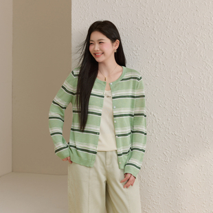 女装 圆领条纹针织衫 纤莉秀大码 新款 圆领百搭上衣胖mm2026夏装