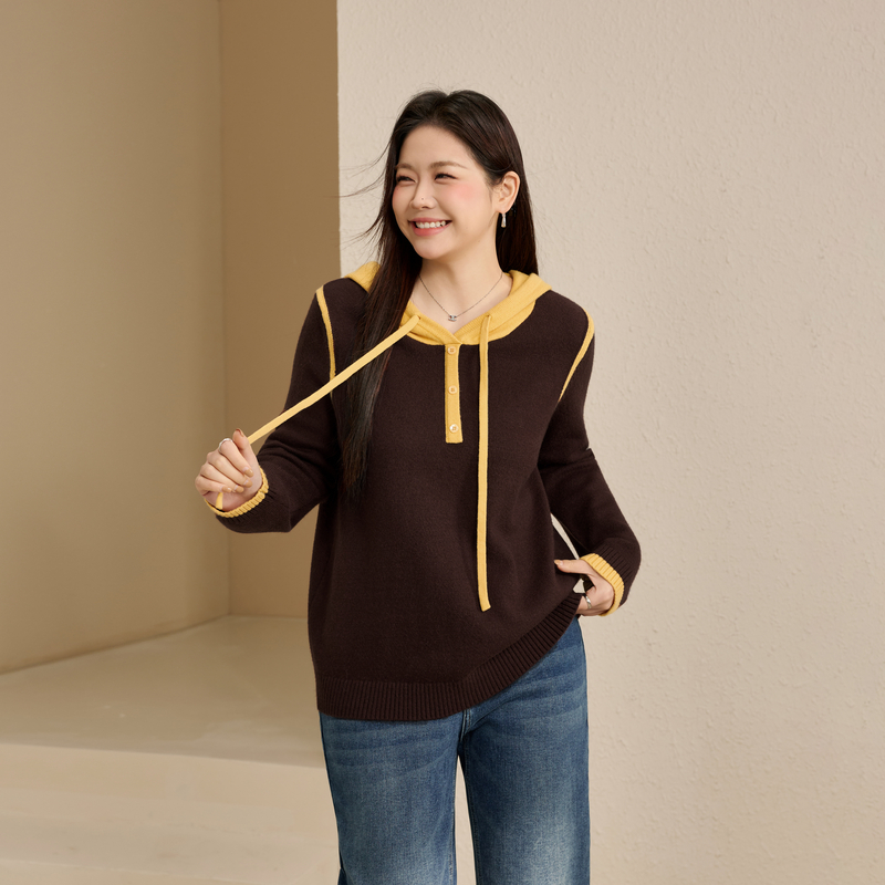 【时髦撞色连帽毛衣】纤莉秀大码女装设计感上衣胖mm2025冬装新款